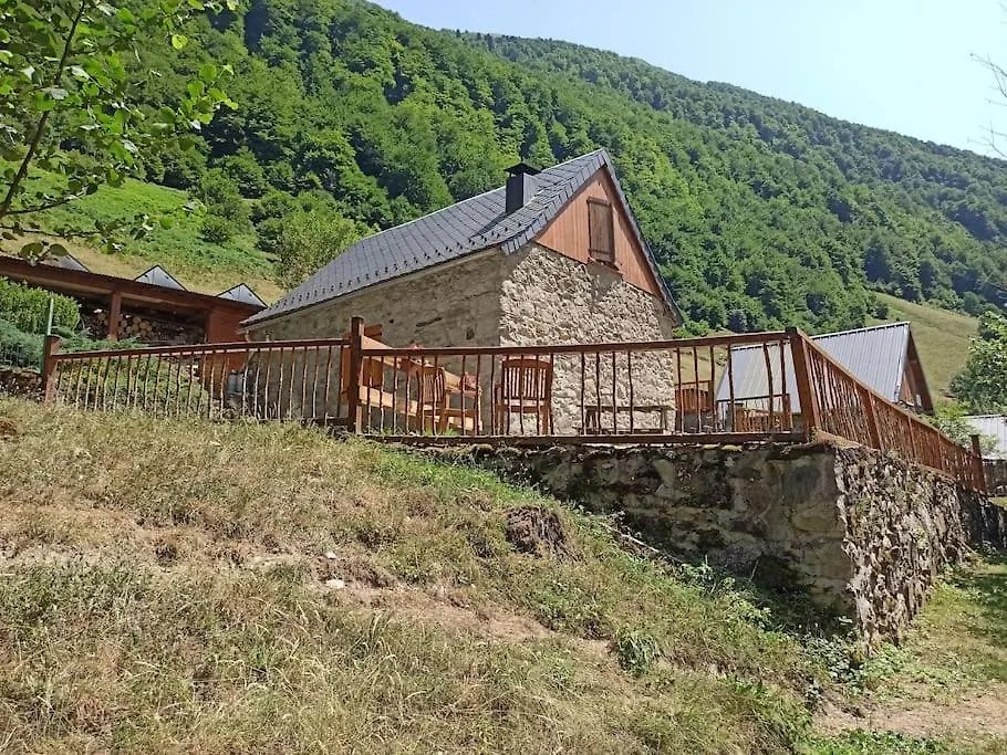 Le Nid De Laly Villa Ustou Dağ evi