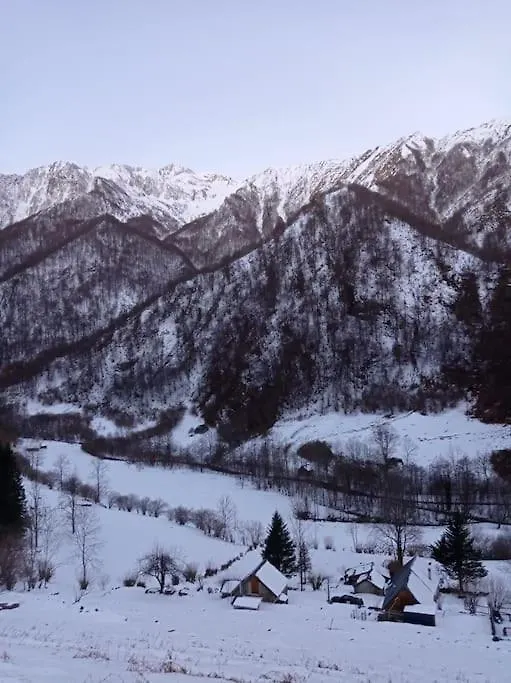 Dağ evi Le Nid De Laly Villa Ustou